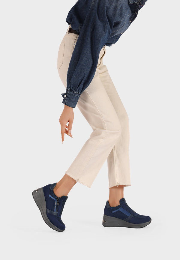 Queen Helena  X33-28