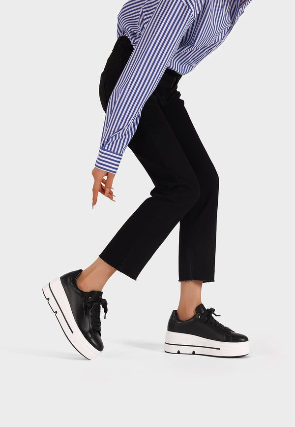 Queen Helena  X33-10