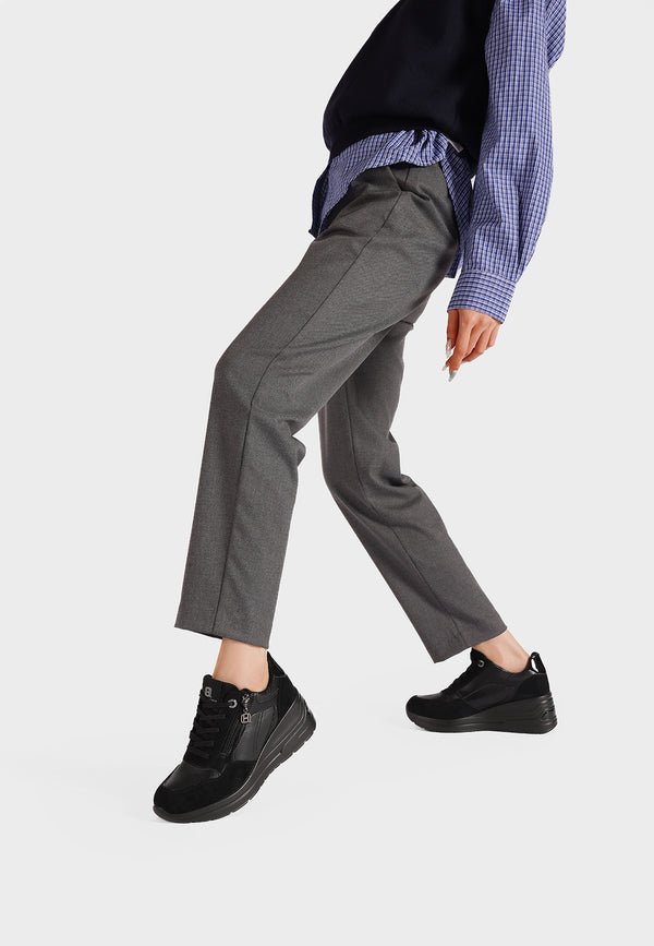 Queen Helena  X33-29