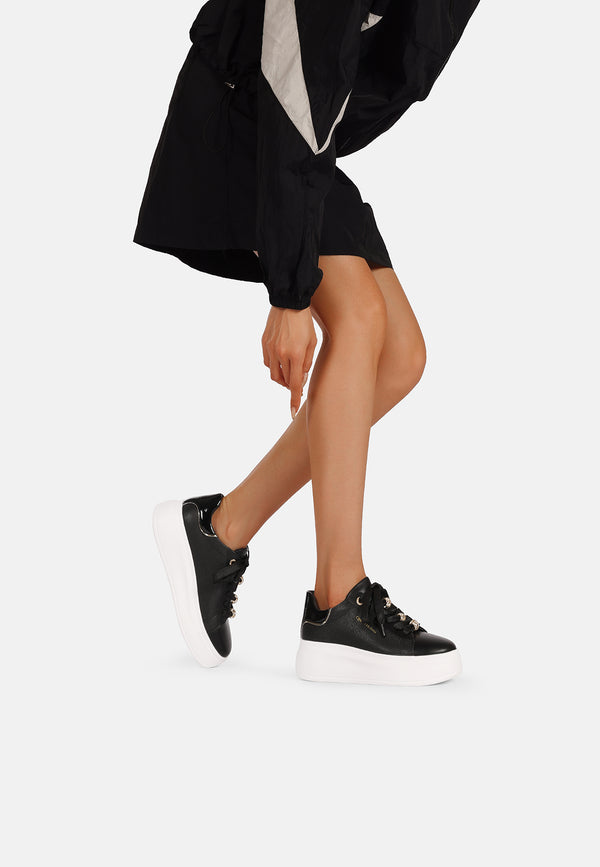 Queen Helena  X31-10